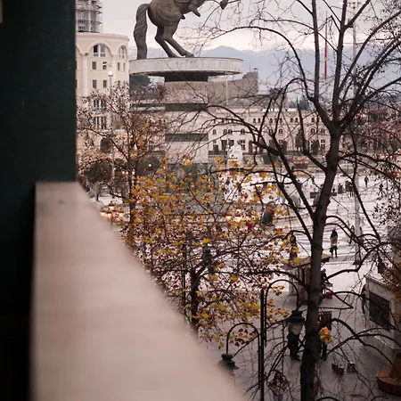 Ira's Square 2 Bedroom Free Parking Lägenhet *